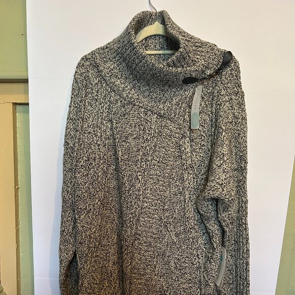 Stitch Fix Exclusive RD Style sleeved drape sweater with leather neck strap, new - Picture 1 of 5
